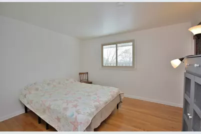 5005 S Menard Dr, New Berlin, WI 53151 - Photo 23