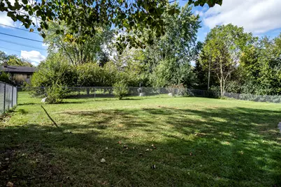 5005 S Menard Dr, New Berlin, WI 53151 - Photo 41