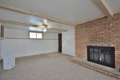 5005 S Menard Dr, New Berlin, WI 53151 - Photo 29