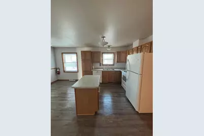 1633  Carlson Pl, Watertown, WI 53094 - Photo 11