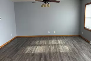 1633 Carlson Pl, Watertown, WI 53094 - Photo 7