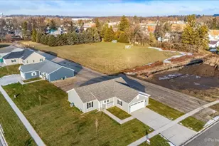 300 Savannah Dr, Walworth, WI 53184 - Photo 39