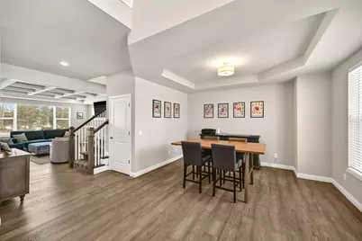 8130 W Mourning Dove Ln, Mequon, WI 53097 - Photo 5