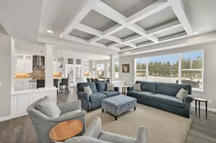 8130 W Mourning Dove Ln, Mequon, WI 53097 - Photo 9