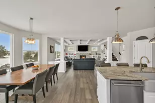 8130 W Mourning Dove Ln, Mequon, WI 53097 - Photo 13