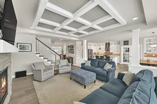 8130 W Mourning Dove Ln, Mequon, WI 53097 - Photo 7