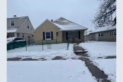 3608 W Roosevelt Dr, Milwaukee, WI 53216 - Photo 1