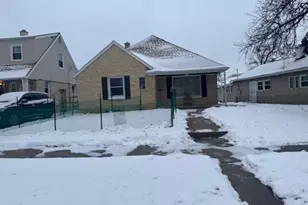 3608 W Roosevelt Dr, Milwaukee, WI 53216 - Photo 1
