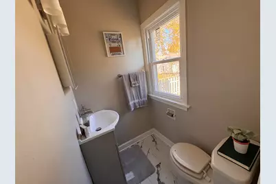 4032 N 42nd St, Milwaukee, WI 53216 - Photo 9