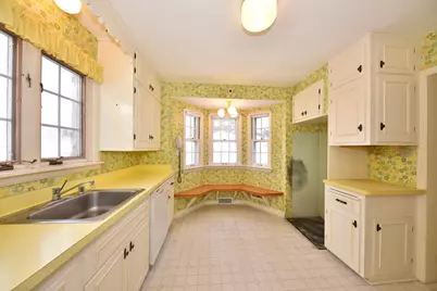 4480 N Ardmore Ave, Shorewood, WI 53211 - Photo 11