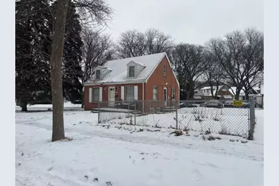 3750 N 49th St, Milwaukee, WI 53216 - Photo 3