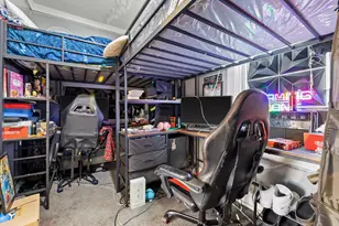 2033 S 16th St, Milwaukee, WI 53204 - Photo 41