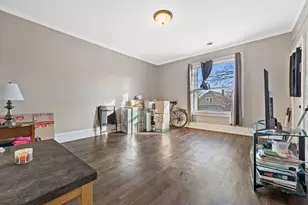 2033 S 16th St, Milwaukee, WI 53204 - Photo 9