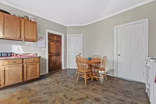 2033 S 16th St, Milwaukee, WI 53204 - Photo 27