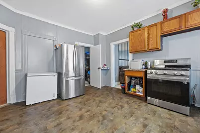 2033 S 16th St, Milwaukee, WI 53204 - Photo 39