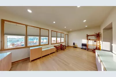 209 S Main St, Jefferson, WI 53549 - Photo 37