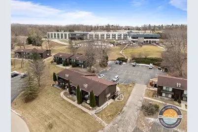 54  Lausanne Ct #05, Geneva, WI 53147 - Photo 27