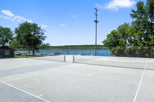 54 Lausanne Ct, Geneva, WI 53147 - Photo 5