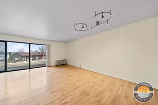 54 Lausanne Ct, Geneva, WI 53147 - Photo 9