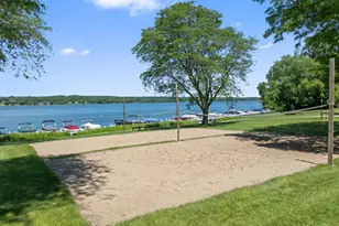 54 Lausanne Ct, Geneva, WI 53147 - Photo 3