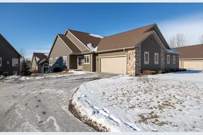 282  Lower Woodford Cir, West Bend, WI 53090 - Photo 1