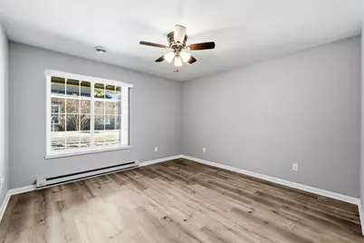 282  Lower Woodford Cir, West Bend, WI 53090 - Photo 33