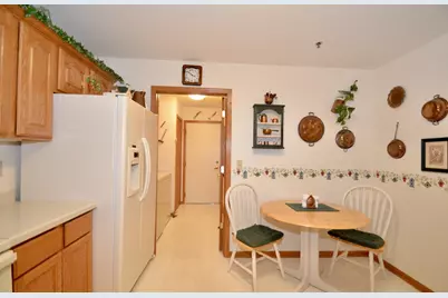 12569 W Beloit Rd, New Berlin, WI 53151 - Photo 7