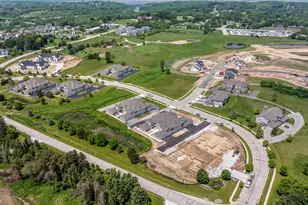 1633 Grey Fox Trail, Mukwonago, WI 53149 - Photo 5