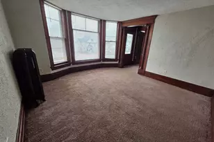 2109 Washington Ave, Racine, WI 53403 - Photo 9