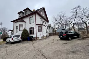 2109 Washington Ave, Racine, WI 53403 - Photo 17