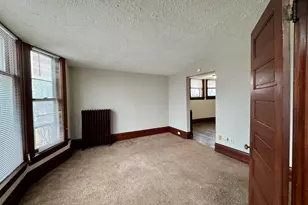 2109 Washington Ave, Racine, WI 53403 - Photo 11