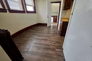 2109 Washington Ave, Racine, WI 53403 - Photo 3