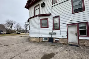 2109 Washington Ave, Racine, WI 53403 - Photo 19