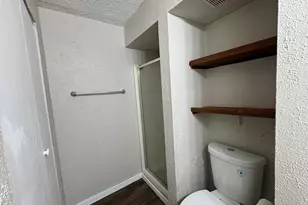 2109 Washington Ave, Racine, WI 53403 - Photo 7