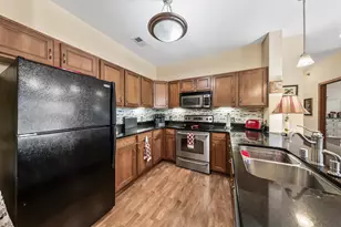 1405 Gabriel Dr, Waukesha, WI 53188 - Photo 9