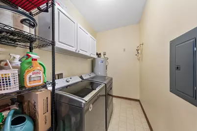 1405  Gabriel Dr #205, Waukesha, WI 53188 - Photo 17