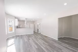 3513 W Lloyd St, Milwaukee, WI 53208 - Photo 5