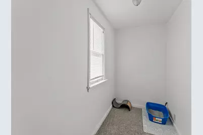 1129 S 20th St, Manitowoc, WI 54220 - Photo 15