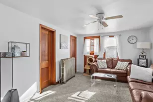 1129 S 20th St, Manitowoc, WI 54220 - Photo 13