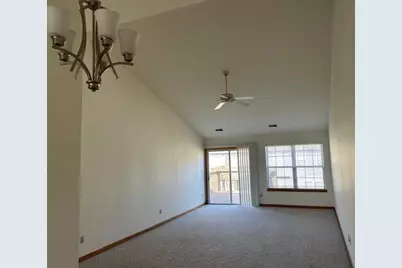 3028  25th St #25, Kenosha, WI 53144 - Photo 3