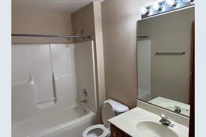3028  25th St #25, Kenosha, WI 53144 - Photo 9
