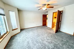 4864 S Forest Ridge Dr, New Berlin, WI 53151 - Photo 13