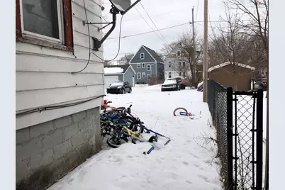 2748 N 11th St, Milwaukee, WI 53206 - Photo 11