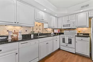 13335 Watertown Plank Rd, Elm Grove, WI 53122 - Photo 11