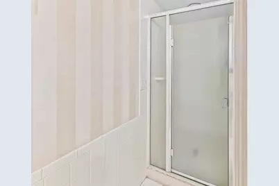 13335  Watertown Plank Rd #211, Elm Grove, WI 53122 - Photo 23