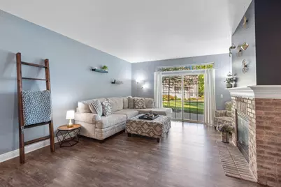 N165W20576  Berry Patch Rd #702, Jackson, WI 53037 - Photo 5