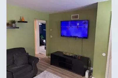 3745 N 58th Blvd, Milwaukee, WI 53216 - Photo 17