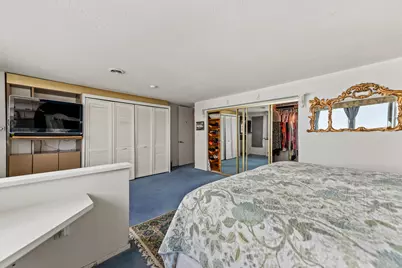 1919 N Summit Ave #11C, Milwaukee, WI 53202 - Photo 47