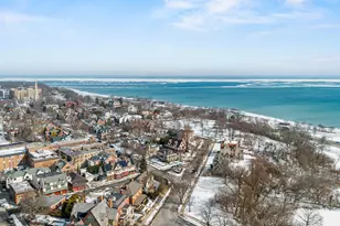 1919 N Summit Ave, Milwaukee, WI 53202 - Photo 107