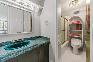 1919 N Summit Ave, Milwaukee, WI 53202 - Photo 69